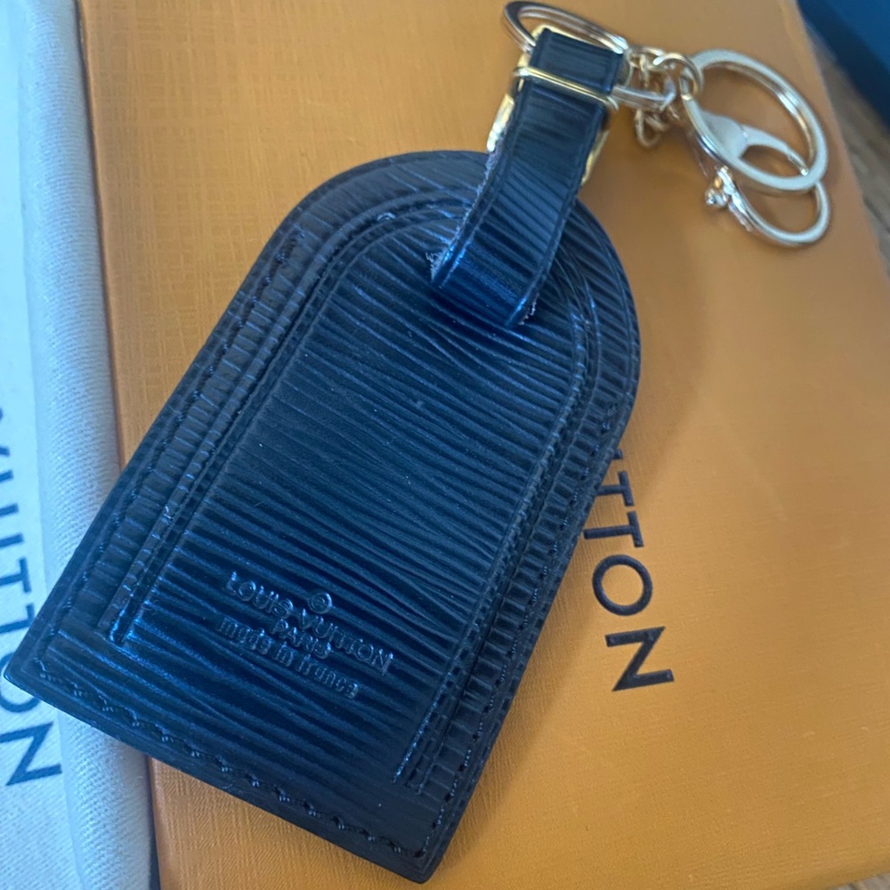 Louis Vuitton Black Epi Leather Travel Tag - Picture 11 of 12